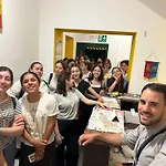 Hi Della Pace Hostal *